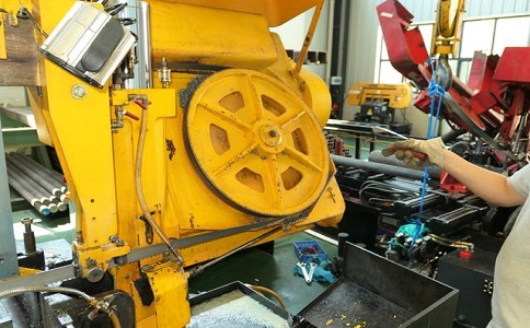 连平金属带锯床的日常使用和保养注意事项！